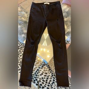 NWOT KanCan Black Jeans 26